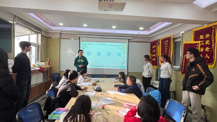 以愛為蔭，化作春風(fēng)——“柳蔭春風(fēng)”支教隊首日精彩直擊