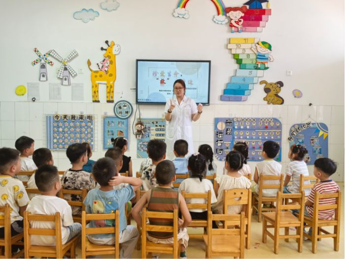 童心學(xué)包扎，安全伴成長(zhǎng)