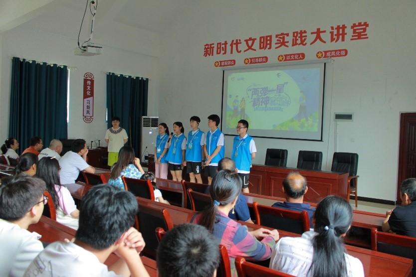 新星宣講展嶄露頭角，黨建交流共促成長