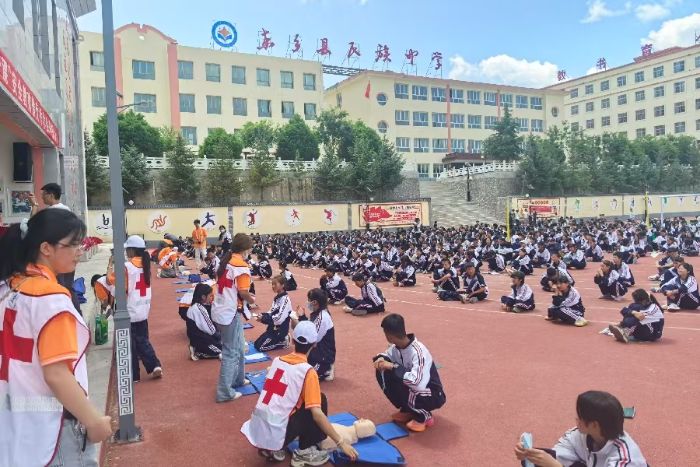 蘭州理工大學(xué)材料學(xué)院“心光拾彩”實(shí)踐隊(duì)再赴東鄉(xiāng)：深化心育服務(wù) 賦能五育融合