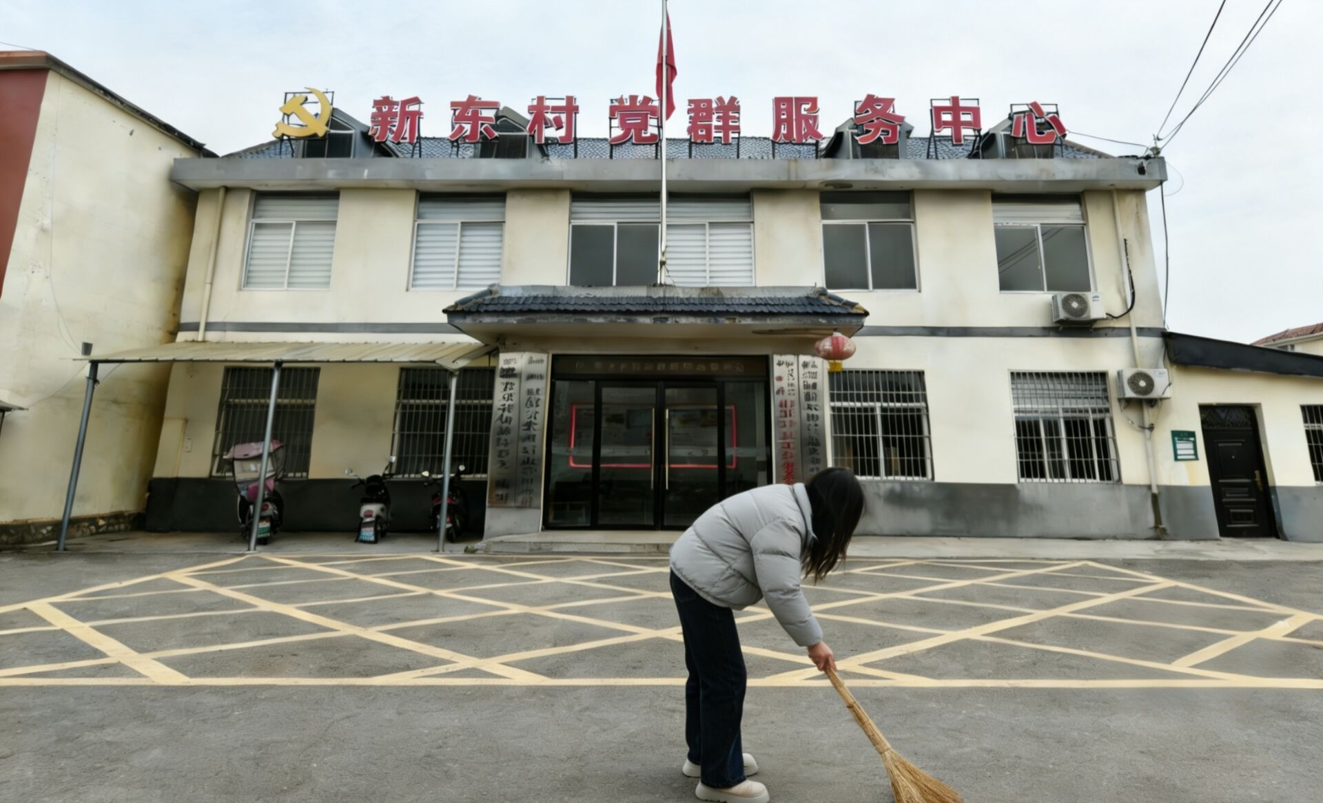 青春逢盛世，歸巢報(bào)鄉(xiāng)恩