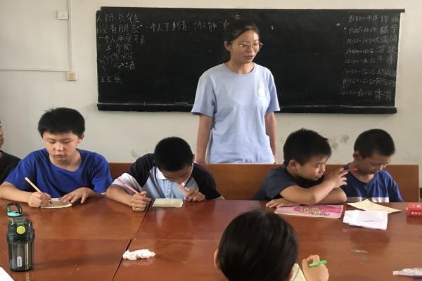 暑期社會(huì)實(shí)踐：青春健康同伴社開展人際交往同伴教育課程