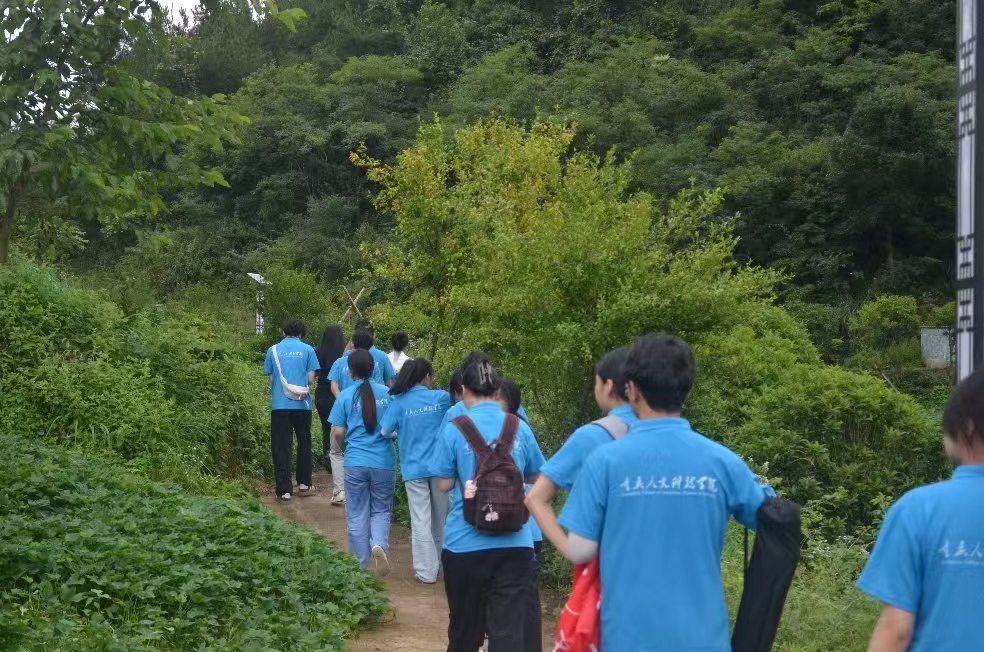 人科學(xué)子探尋歷史足跡，助力鄉(xiāng)村振興