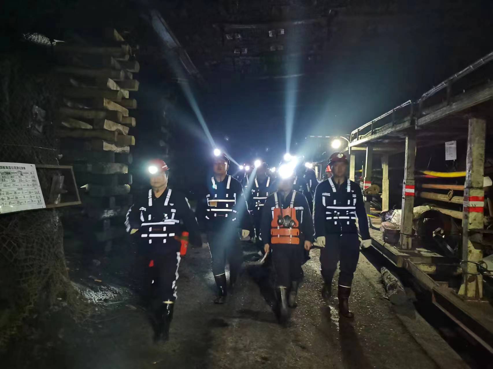 伊泰紅慶河煤礦：以安全為基石，鑄就能源綠色轉(zhuǎn)型新篇章