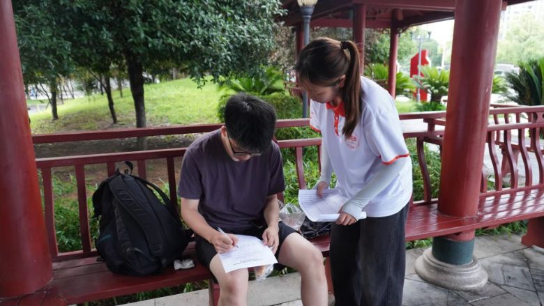 湖南一師學(xué)子開展湘鄉(xiāng)方言調(diào)研：聚焦代際傳承，探尋保護新機
