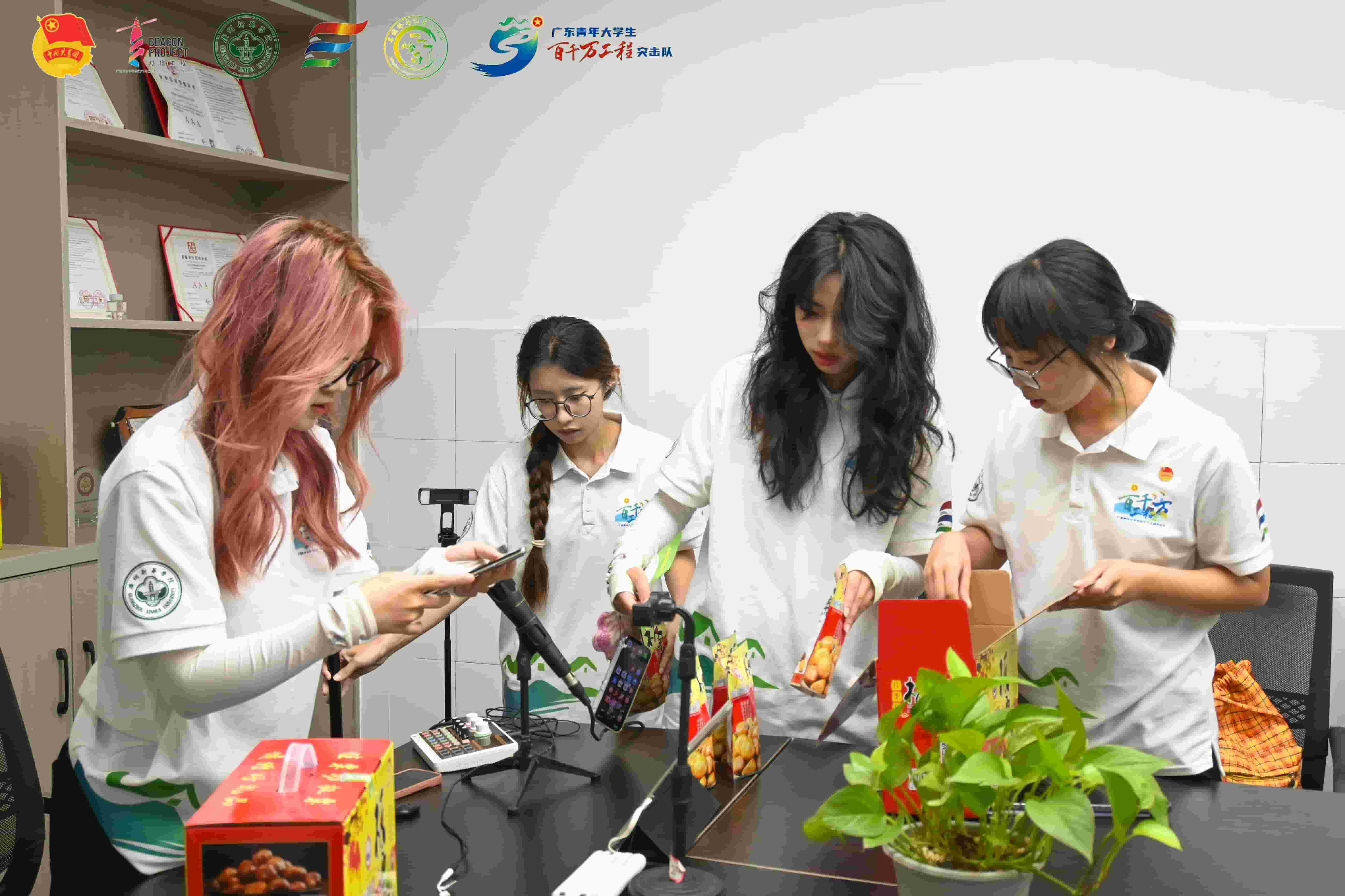 立足重農(nóng)固本基本點(diǎn)，解鎖直播銷(xiāo)售新路徑