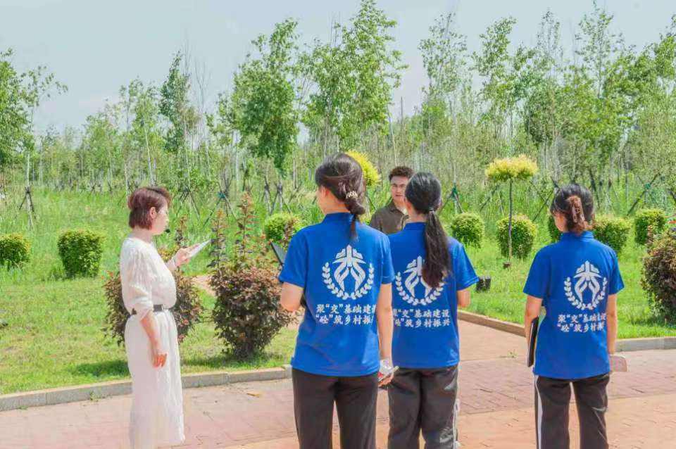 東北林業(yè)大學(xué)2025暑期“三下鄉(xiāng)”|“‘砼’夯基石，‘齊’繪坦途”團(tuán)隊(duì)：扎根生態(tài)沃土，“砼”繪綠色新篇