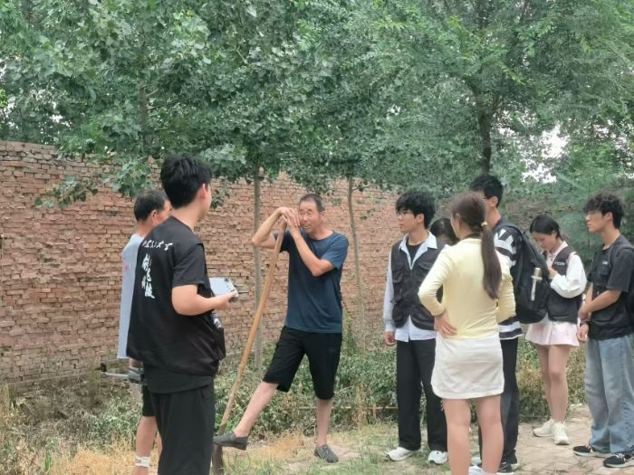 創(chuàng)飛科技實踐團匯盛屯調(diào)研數(shù)據(jù)，筑數(shù)字鄉(xiāng)村平臺——開啟鄉(xiāng)村振興新征程