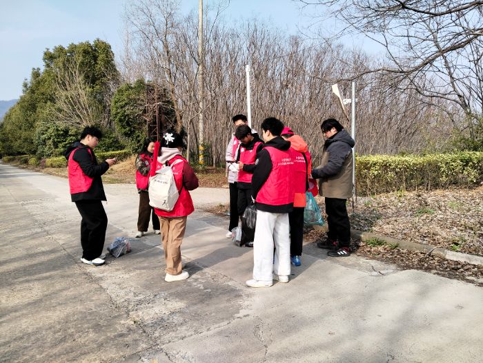 步量風景，手拾潔凈