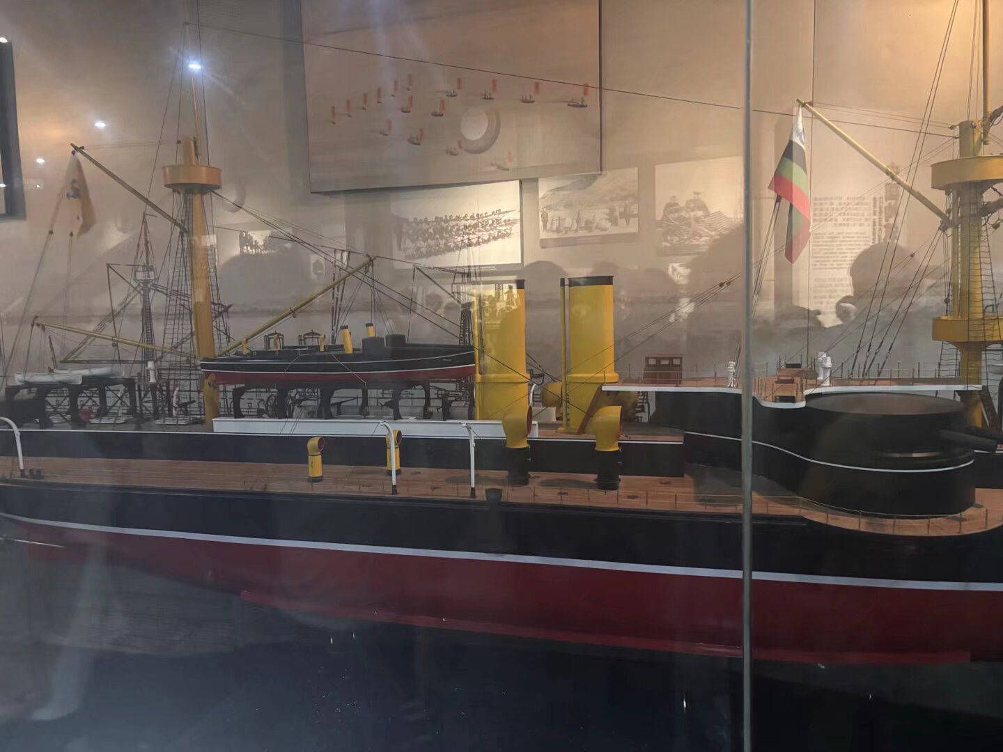 山東大學(xué)“碧海丹心”實踐隊赴劉公島開展紅色文化調(diào)研活動