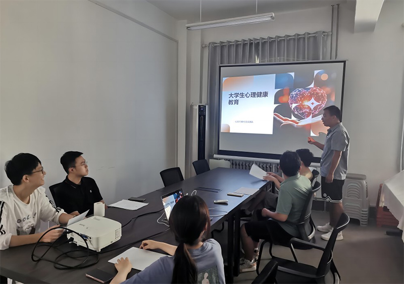 心靈守護(hù)的“同行者”——山東大學(xué)心理健康社會(huì)實(shí)踐