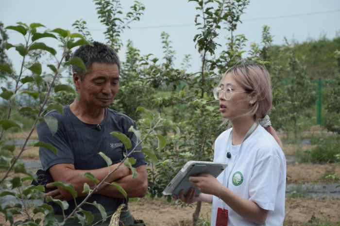 江西財經(jīng)大學 “延途有你” 團隊深入安塞旱作節(jié)水示范園調(diào)研采訪