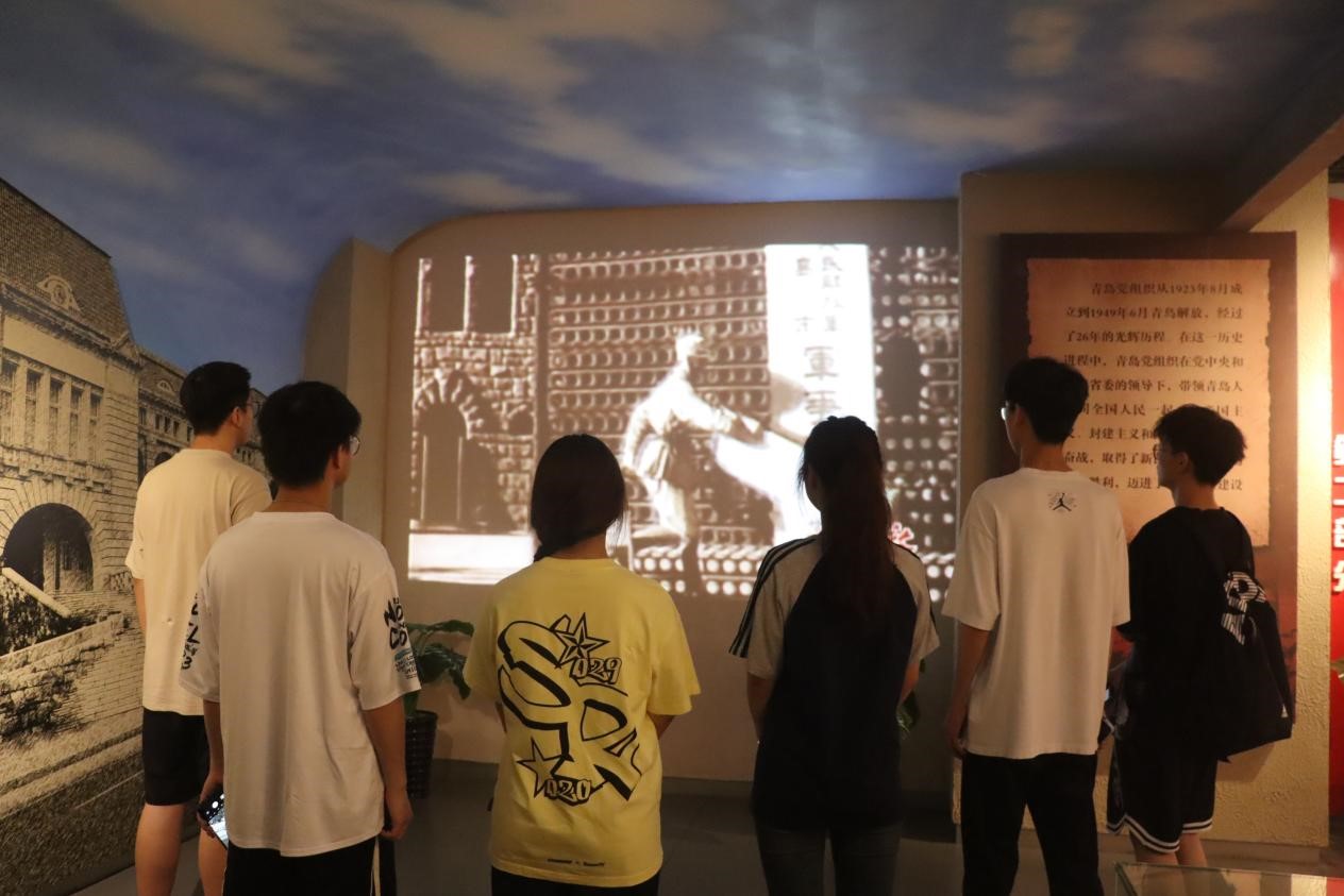 穿越歷史長河，感悟海軍輝煌：一次心靈的黨史與海軍博物館之旅