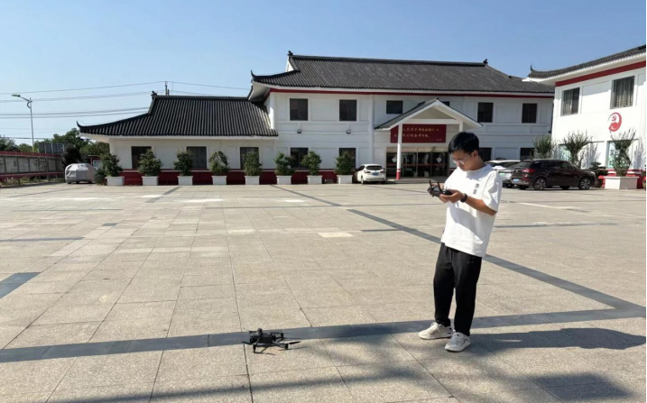 電子信息工程學(xué)院：智測遠端繪田莊肌理 電信學(xué)子鑄測繪匠心