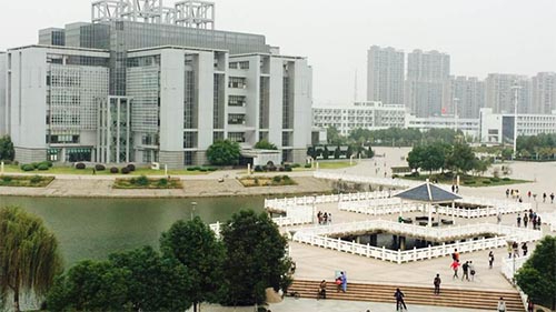 如初——紀(jì)念我們的大學(xué)