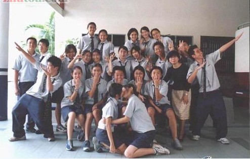 如此有個(gè)性的大學(xué)生畢業(yè)照，佩服佩服