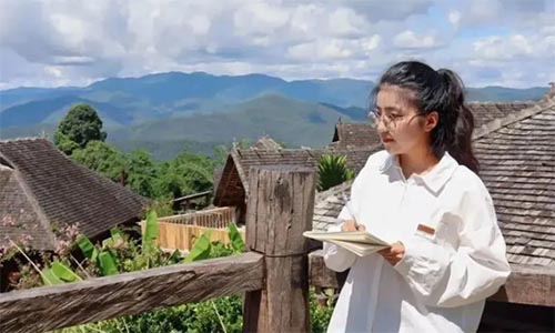 普譯獎全國大學(xué)生英語寫作大賽獲獎?wù)唢L(fēng)采