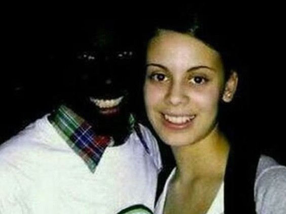 黑人大學(xué)生連合影都是那么富有喜感！佩服呀