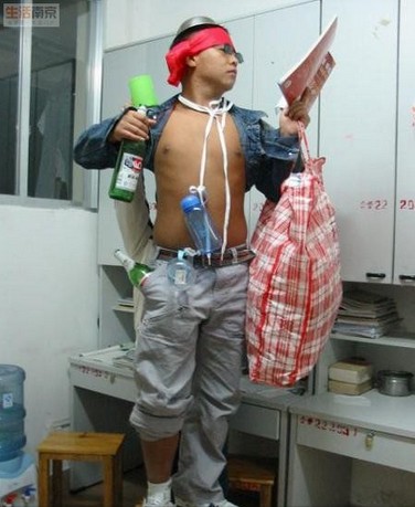 學(xué)生如此愛讀書，真是讓人敬佩的無地自容呀