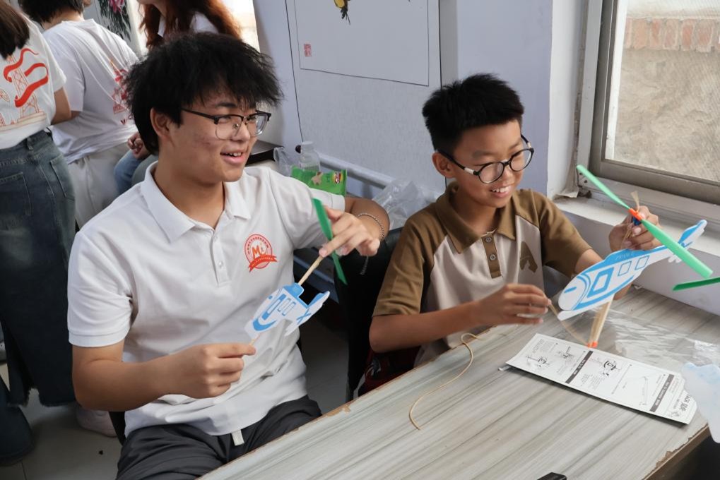 紅動(dòng)一夏，“油”趣無(wú)窮 |“Mg-Li”未來(lái)暑期社會(huì)實(shí)踐團(tuán)2025年院上村夏令營(yíng)結(jié)營(yíng)